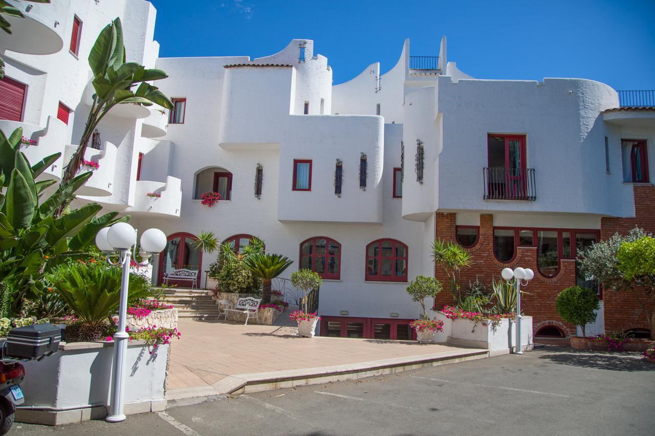 Assinos Palace Hotel Giardini-Naxos Exterior foto